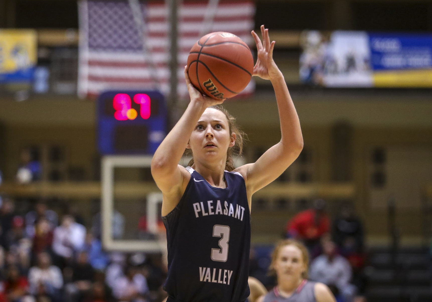 031819-qct-spt-seniorhoops-g033.jpg
